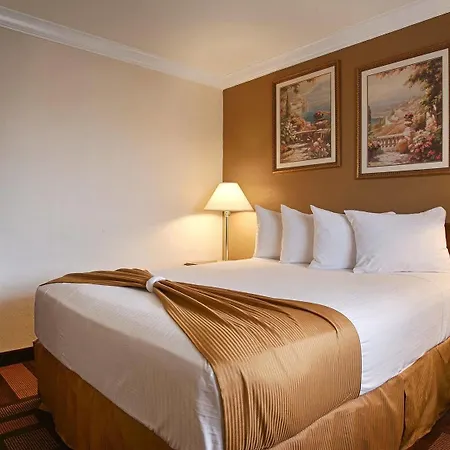 Days Inn & Suites By Wyndham Lodi Room photo
